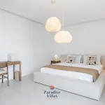 Modern 4-bedroom With Infinity Pool * Albufeira