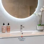 Villa Modern 4-bedroom With Infinity Pool